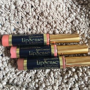 Lipsense