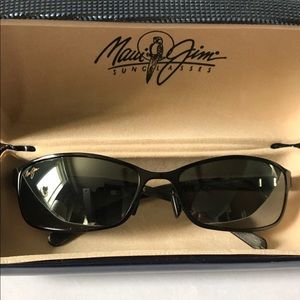 Maui Jim Shoreline 114-25 Black Sunglasses