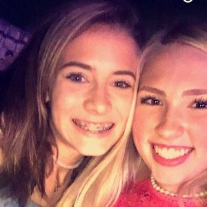 Meet your Posher, Alyssa