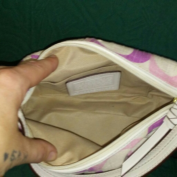 Coach purse - Picture 7 of 7