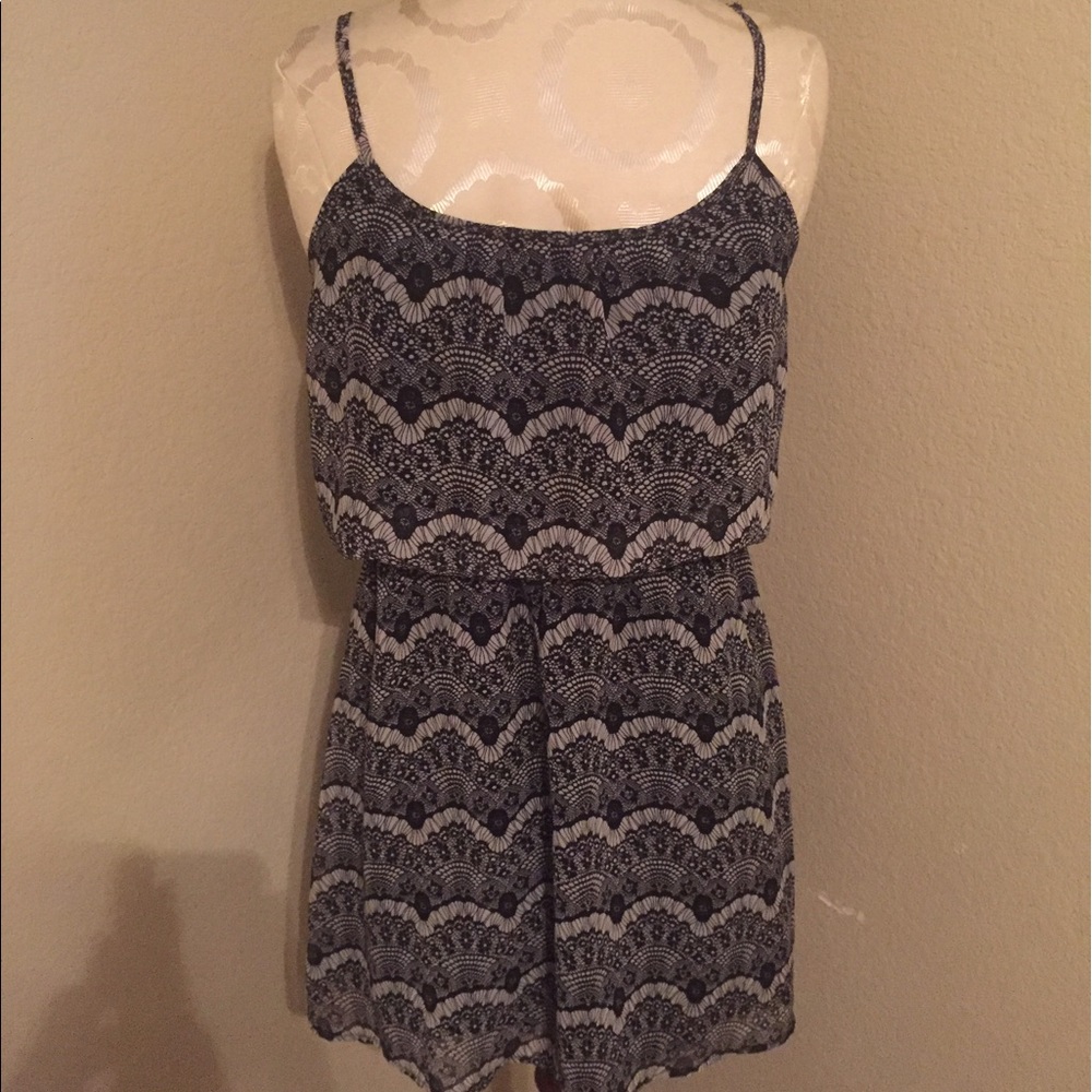 Casual Sleeveless Short Day Dress
