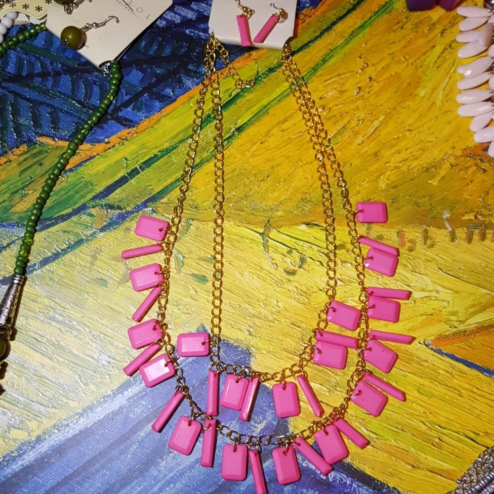 Earrings and necklace set