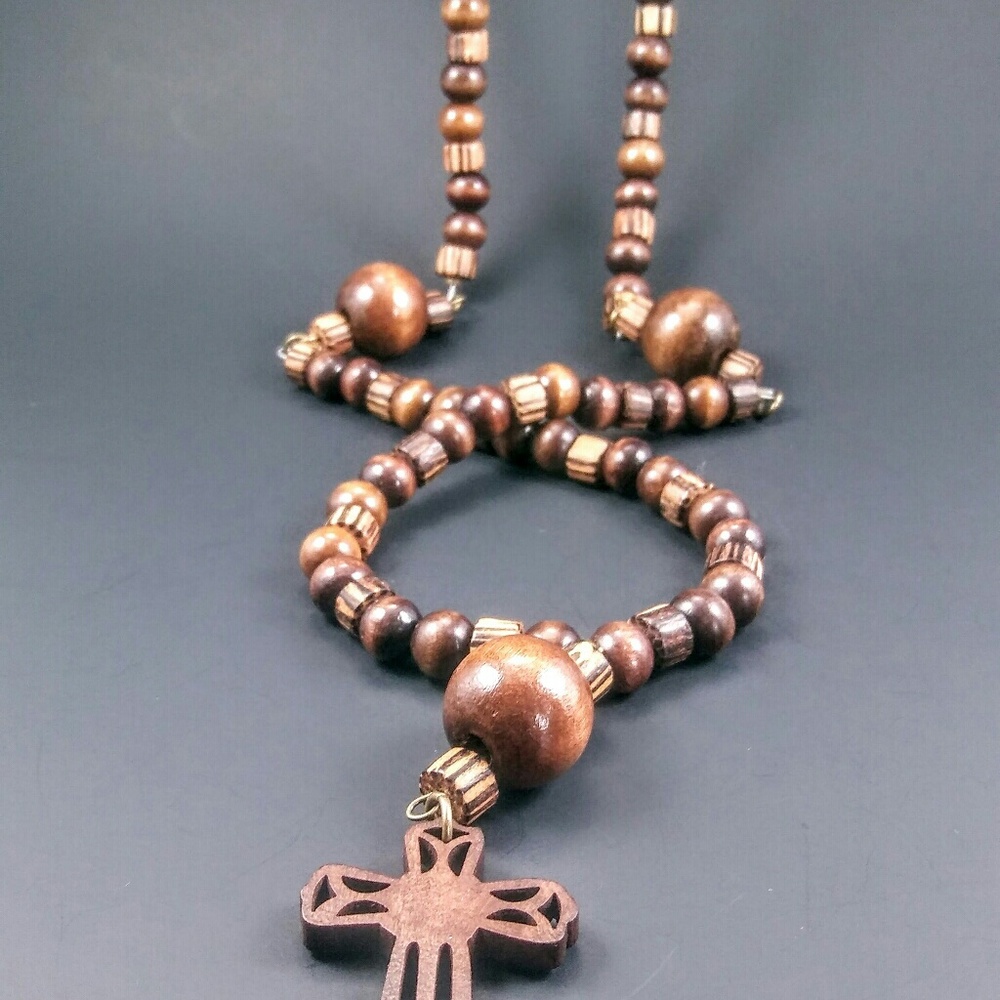30in Mens/Unisex Necklace Cross Pendant