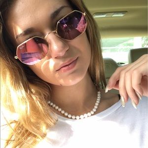 Meet your Posher, Ivy