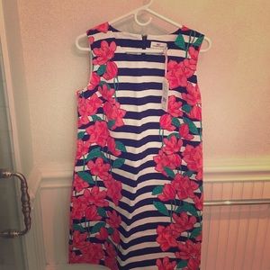 Vineyard vines dress