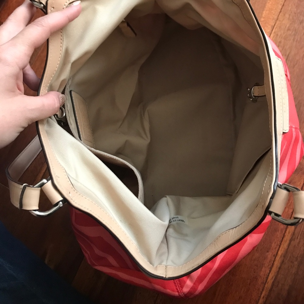 Authentic Coach purse - Picture 4 of 4