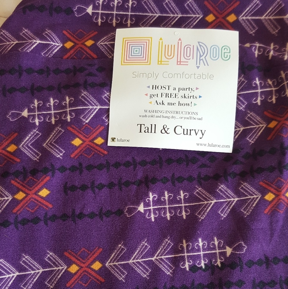 Lularoe TC purple Leggings, Never been worn