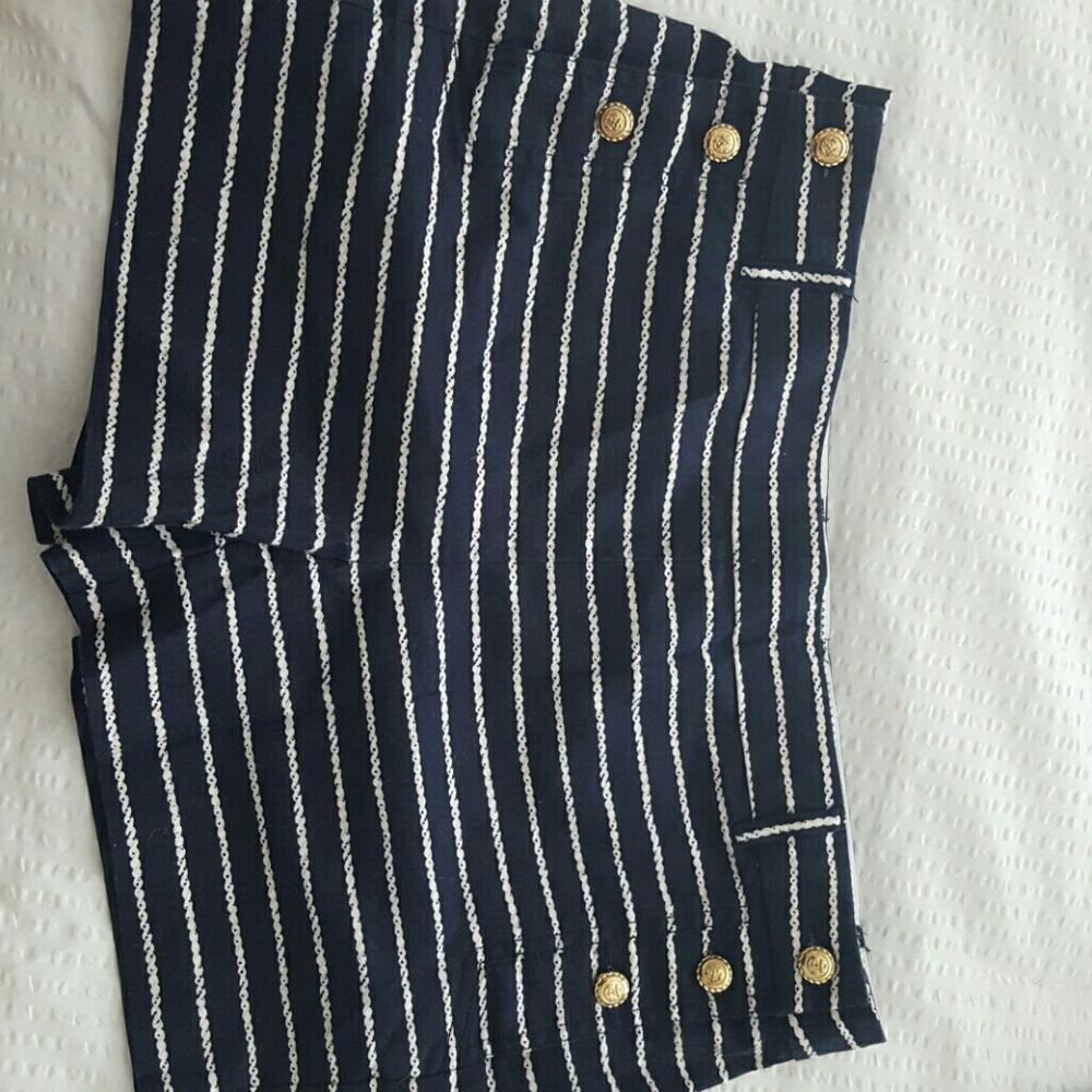 Navy stripe shorts size