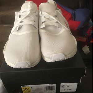 NMD all white