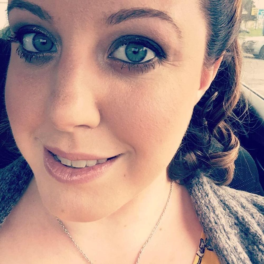 Meet your Posher, Bess