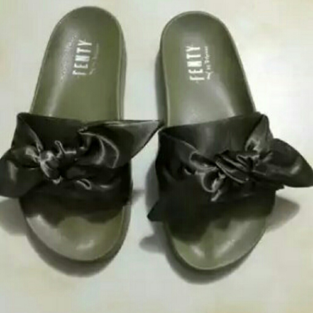 Rihanna puma sandals