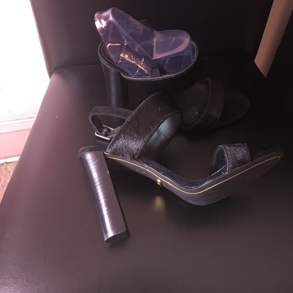 New - Picture 2 of 2