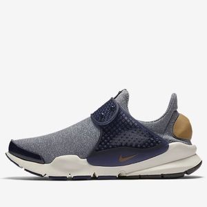 Women's Nike Sock Dart SE