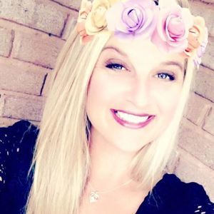 Meet your Posher, Sandy