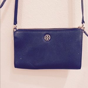 Kate spade cross over body bag