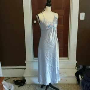 Secret treasures nightgown size medium