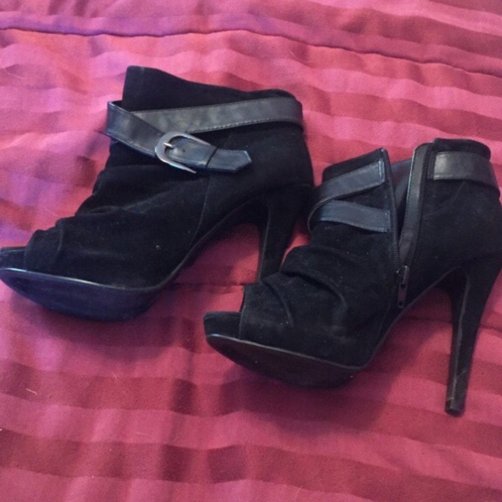 Black high heel boots