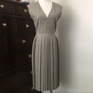 NWT J.Crew V Neck Gray Pleated Dress Sz 0