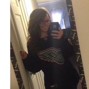 Meet your Posher, Holly