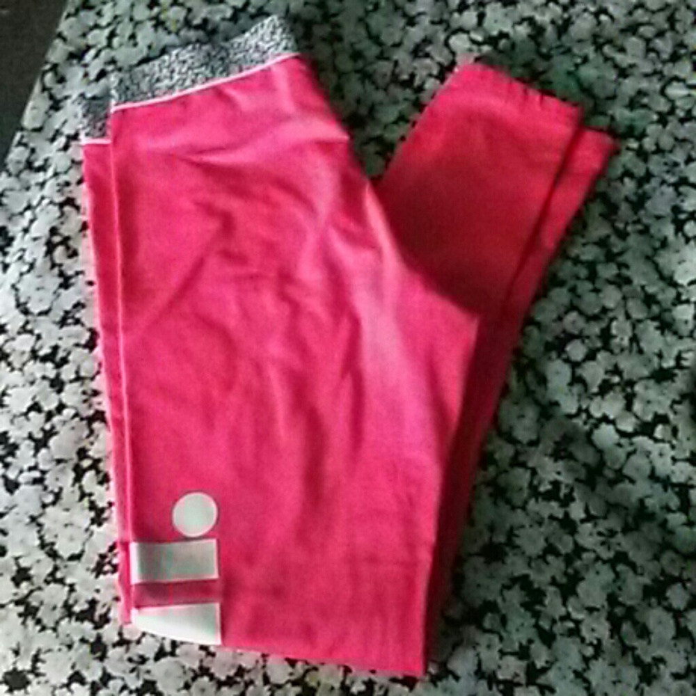 Yoga pants