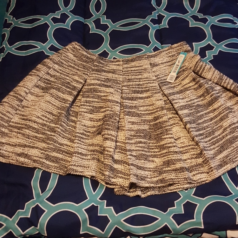 Alice+Olivia skirt