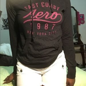 Black aeropostale t shirt hoodie