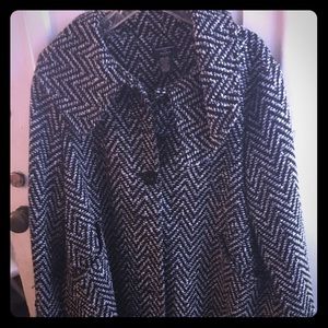 Tweed black & white swing coat