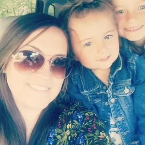 Meet your Posher, Rayna