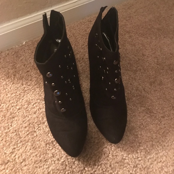 Black ankle boots - Picture 2 of 2