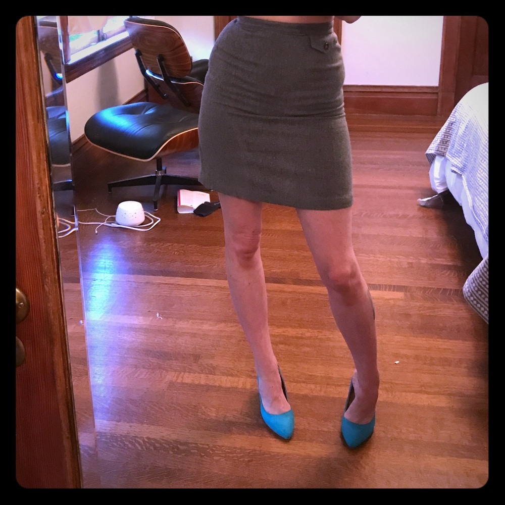 Classic vintage gray wool pencil skirt