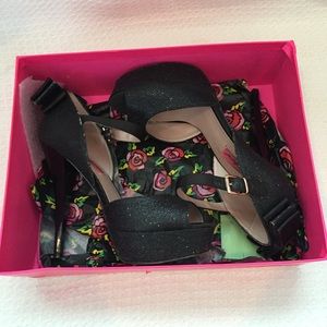 Betsey Johnson Black Glitter Heels with Box.