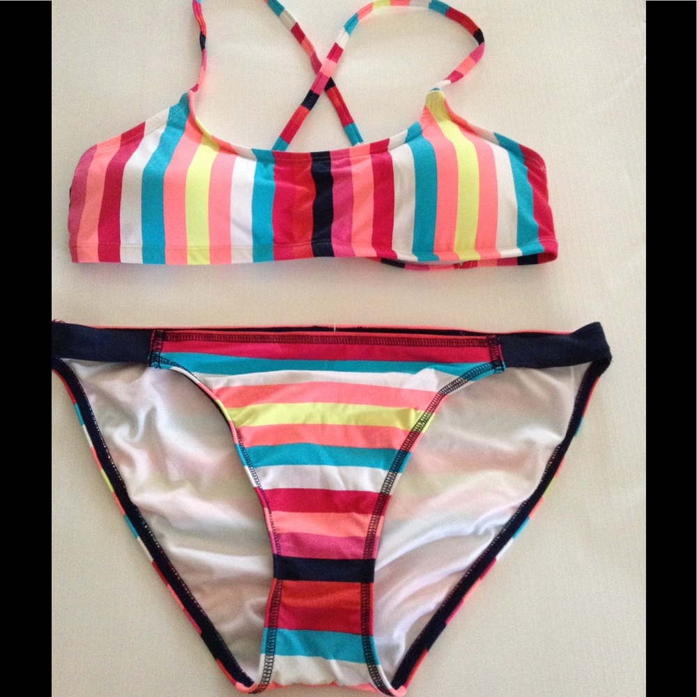 Sold Anne Cole colorful two bikini set