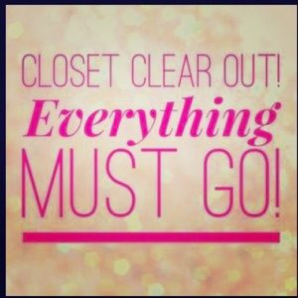 CLOSET SALEEEEEEEEE!!!!