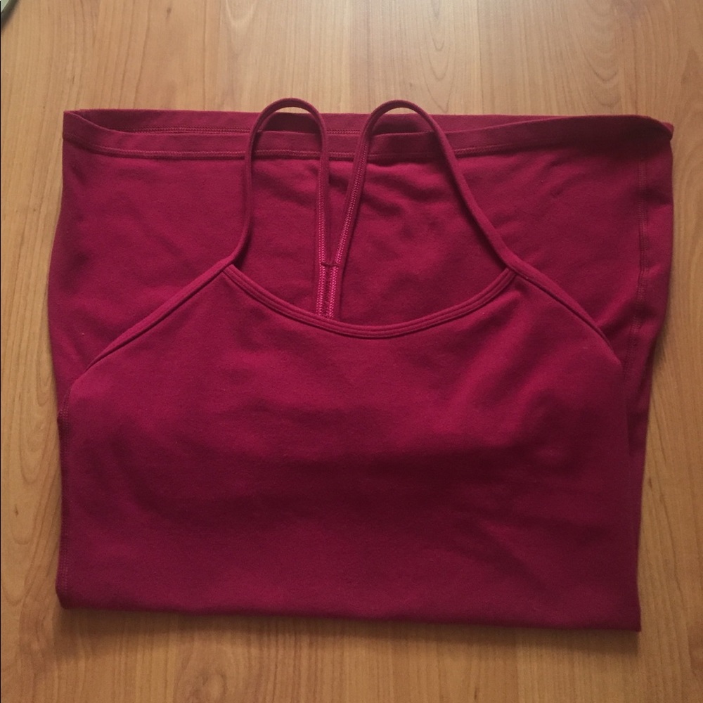 Lululemon power pose tank