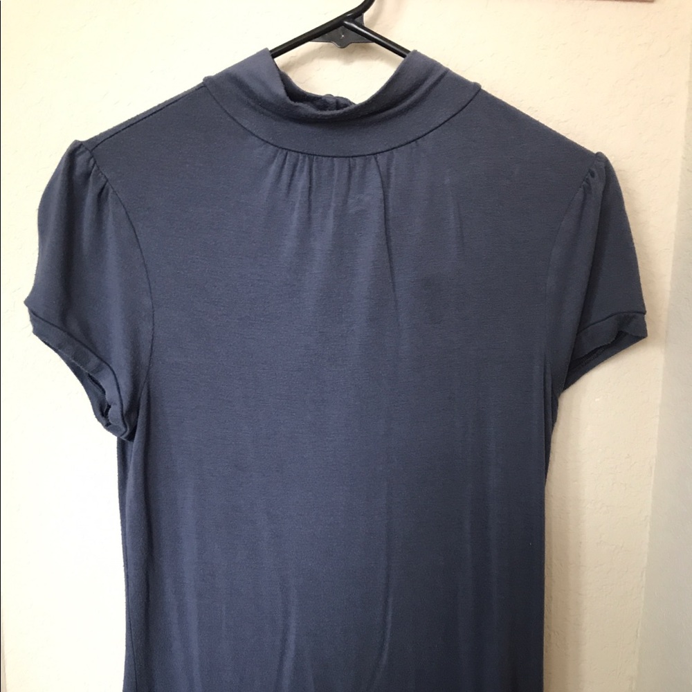 Old Navy shorts sleeve High neck