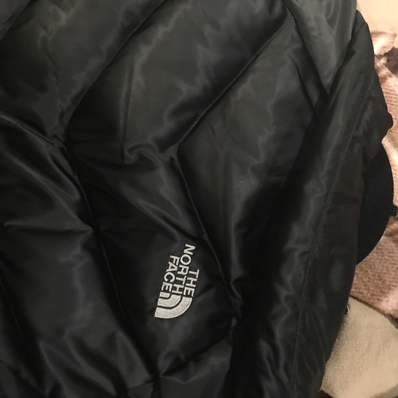 NORTHFACE women's puff jacket - Picture 2 of 4