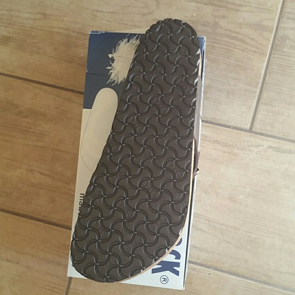 NWT  Birkenstock Adria Thong Sandals - Picture 2 of 4