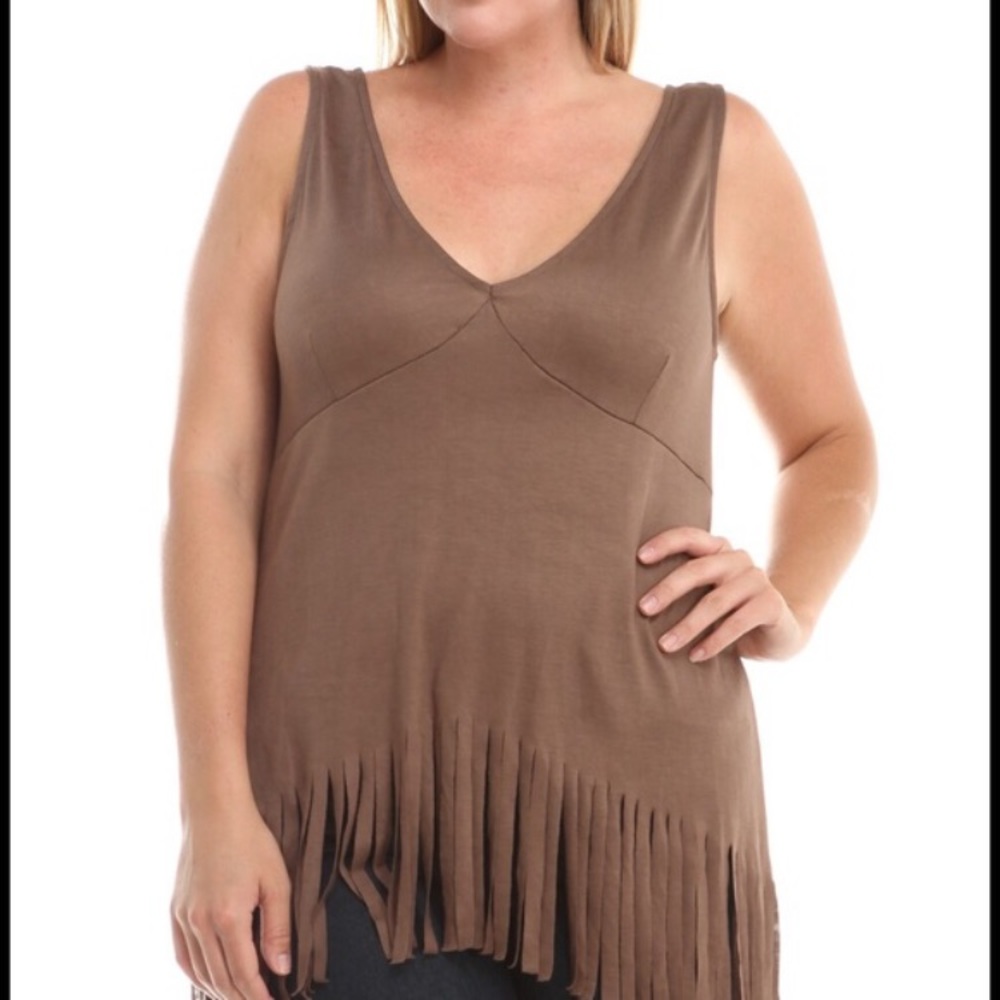 Bellino Plus, Fringed V-Neck Tank
