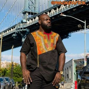 Dashiki print short sleeves a large