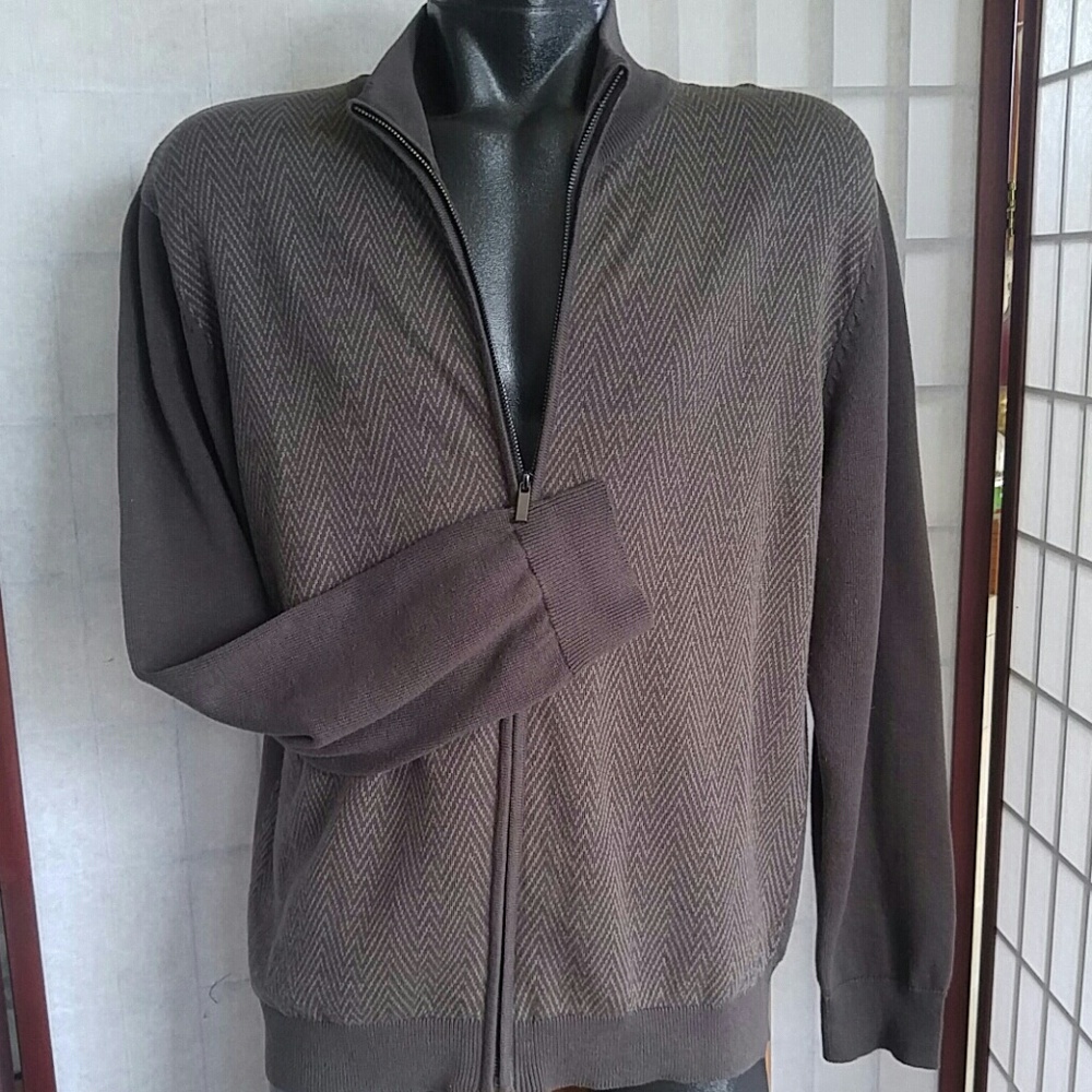 Sweater - Picture 3 of 6