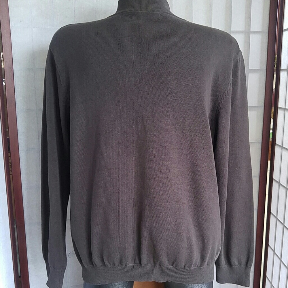 Sweater - Picture 5 of 6