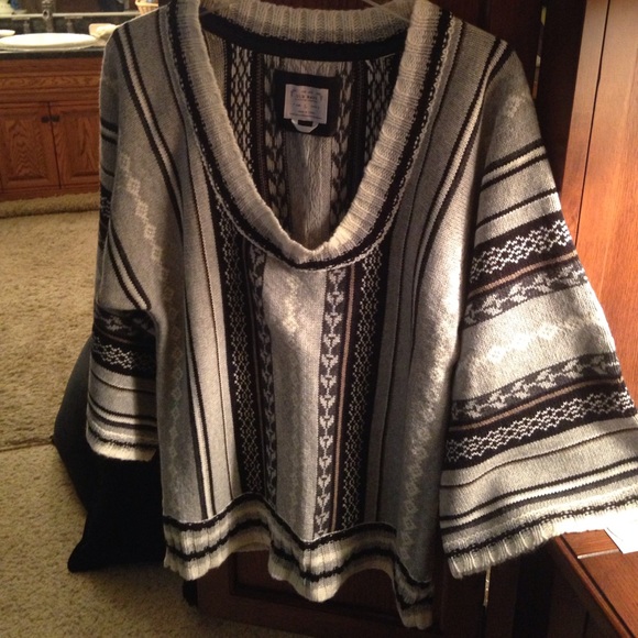 Beautiful heavy fair isle type sweater knit pattern black white gray Nordic - Picture 2 of 3