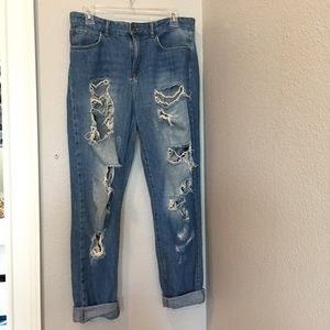 Boyfriend distressed / ripped jeans. Size 27.