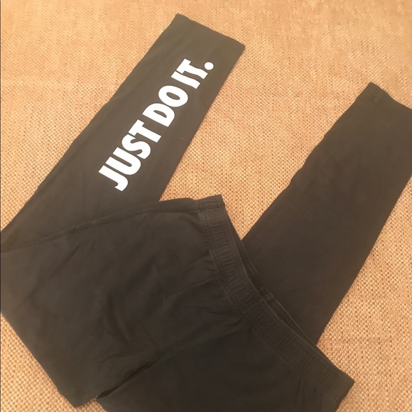 Nike Other - 👩🏻 Nike Athletic pants