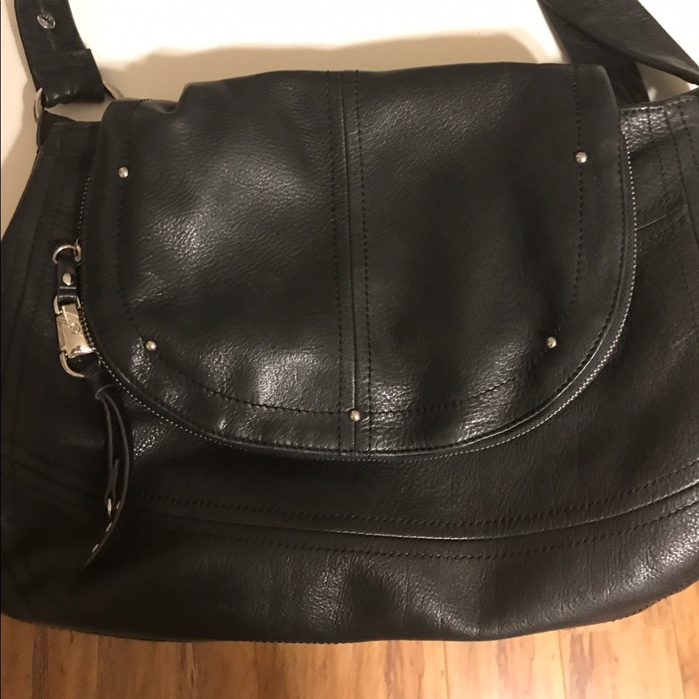 B Makowsky Black Purse