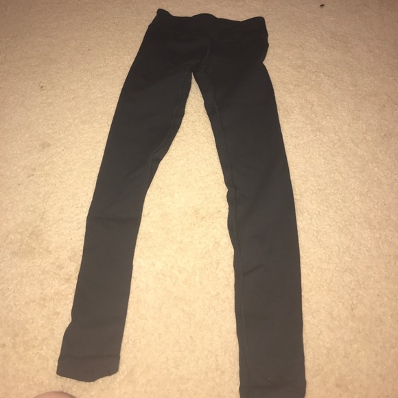 Ivivva rhythmic tight*brushed ‼️sold‼️ - Picture 2 of 3