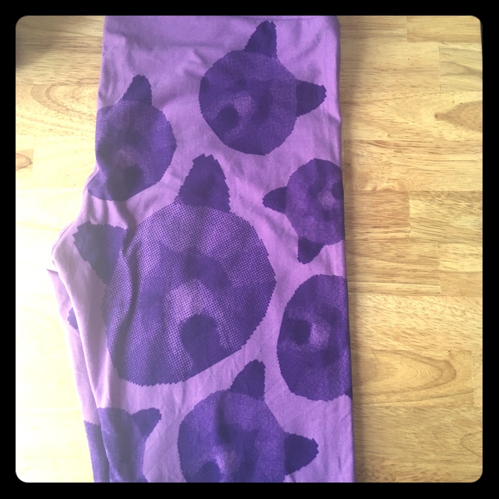 🦄🦄 BRAND NEW LuLaRoe BEAR LEGGINGS!! UNICORN 🦄
