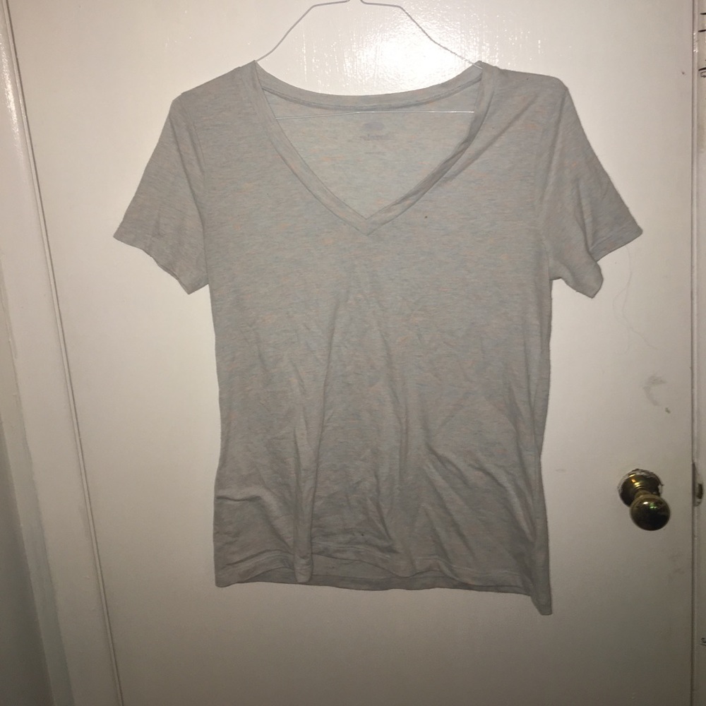 Old Navy T shirt