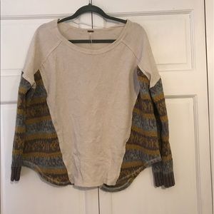 Free People sweater/sweatshirt