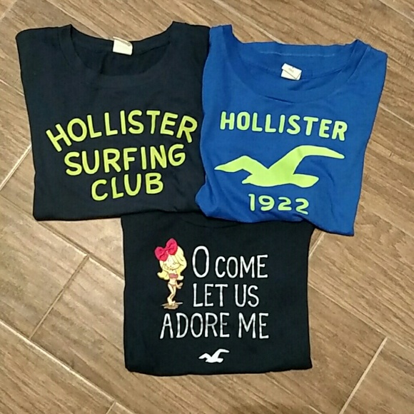 Hollister Tops - Bundle of 3 Hollister Graphic T-Shirts.